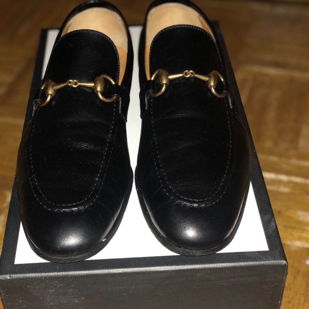Gucci Jordaan leather loafer Style 406994BLM001000